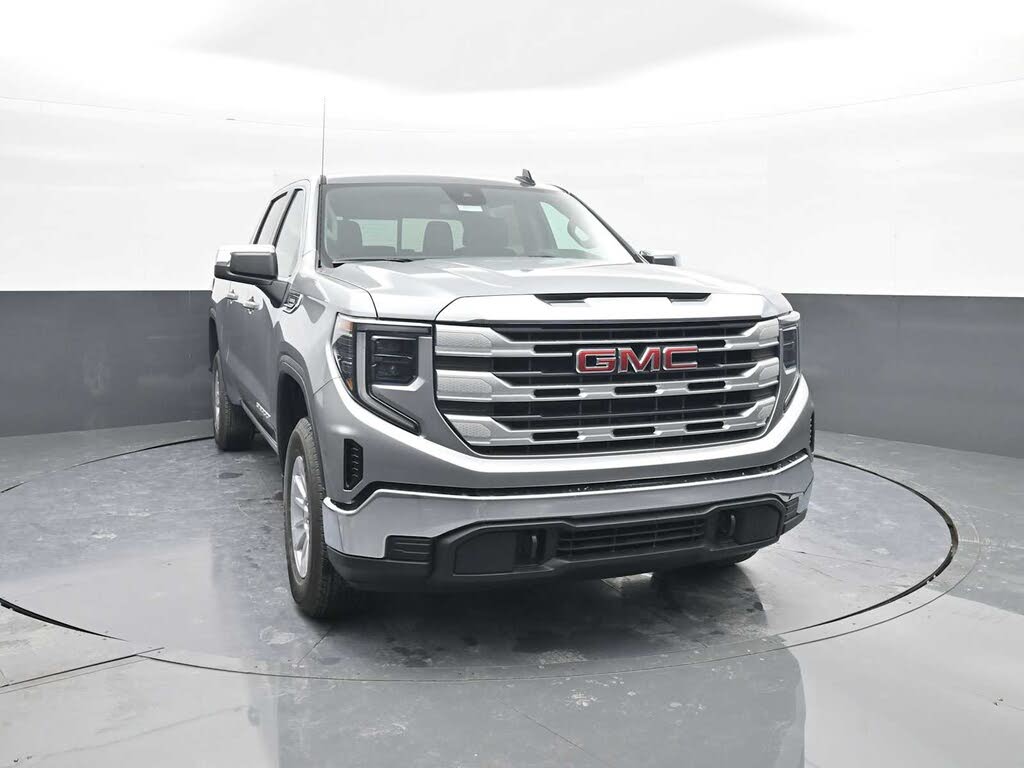 2026 GMC Sierra 1500 SLE Crew Cab 4WD