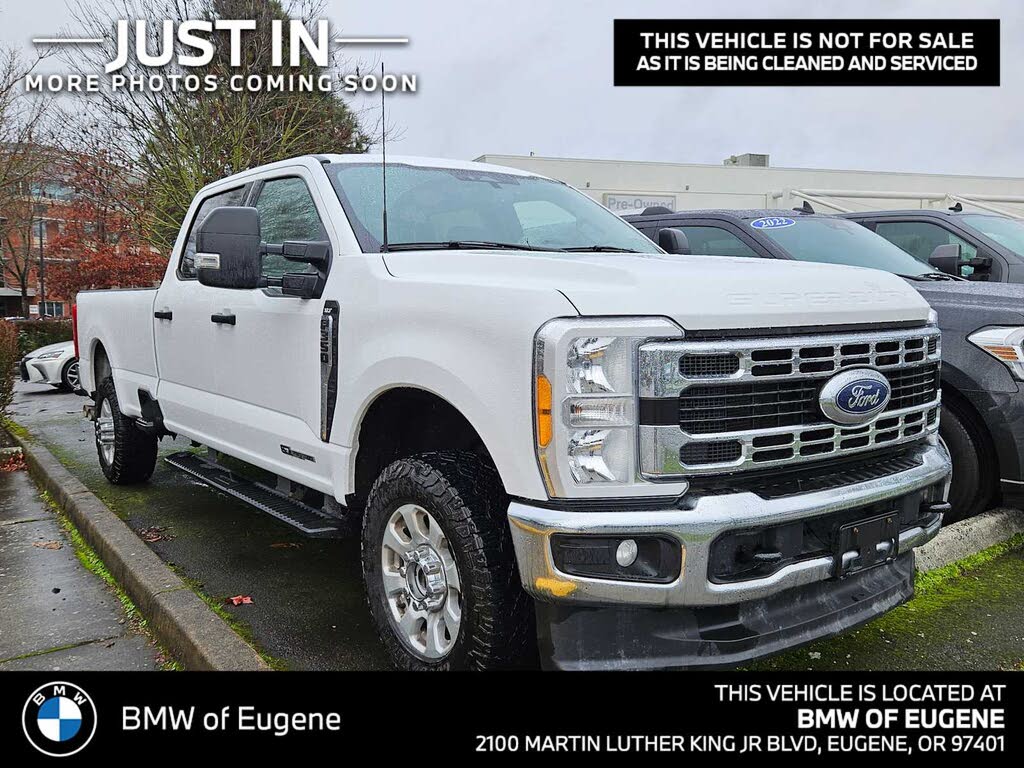 2023 Ford F-350 Super Duty XLT Crew Cab LB 4WD