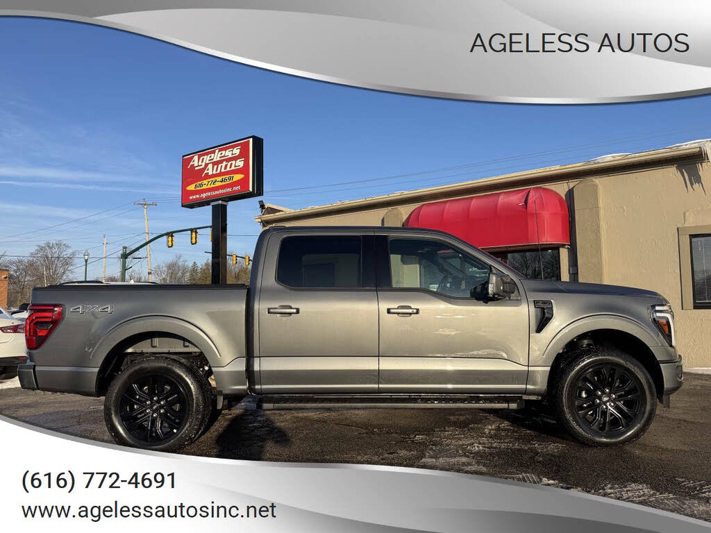 2025 Ford F-150 Lariat SuperCrew 4WD