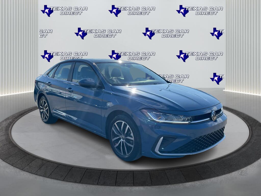 2025 Volkswagen Jetta SE FWD