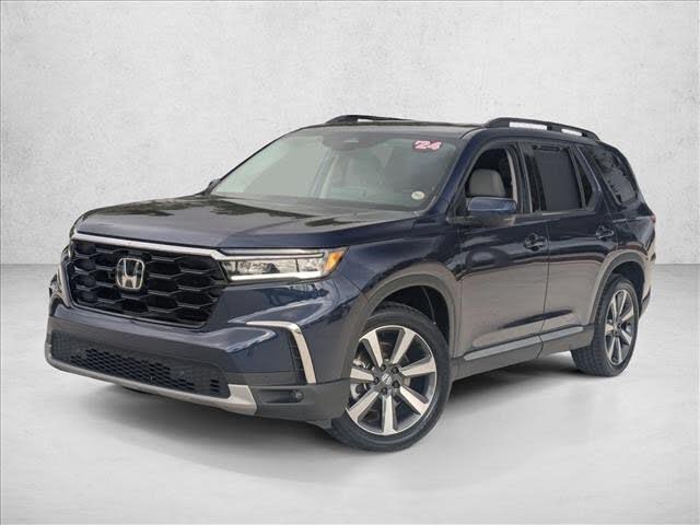 2024 Honda Pilot Touring FWD