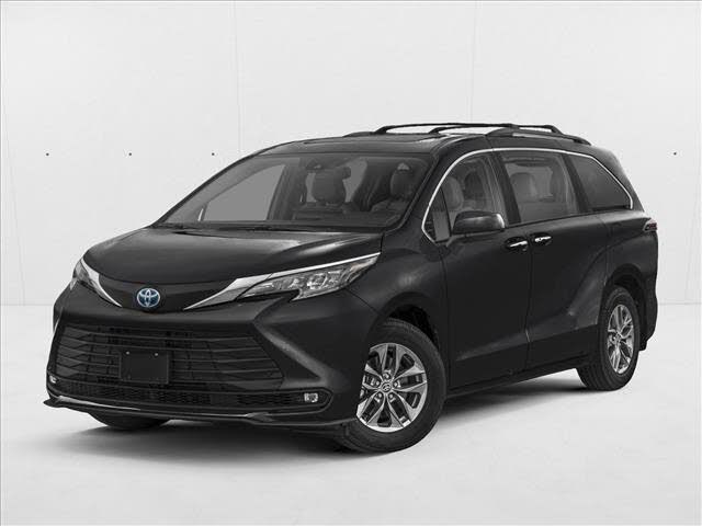 2026 Toyota Sienna XLE 7-Passenger FWD