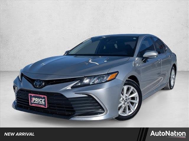 2024 Toyota Camry LE FWD