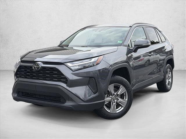 2024 Toyota RAV4 XLE FWD