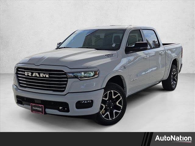 2026 RAM 1500 Laramie Crew Cab 4WD