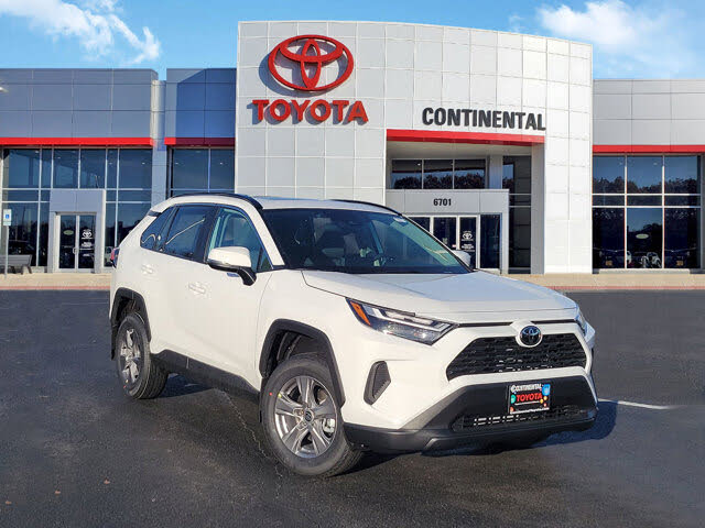 2025 Toyota RAV4 XLE AWD