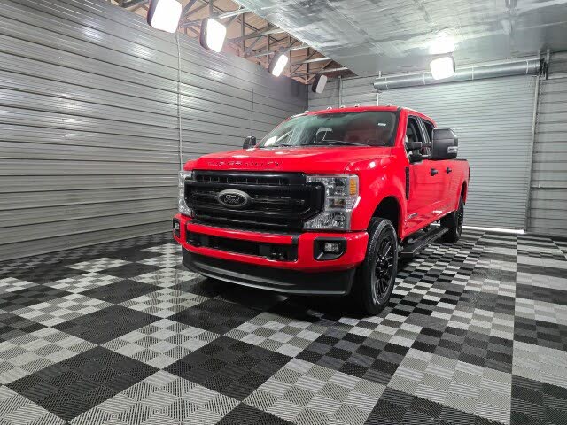 2022 Ford F-350 Super Duty XLT Crew Cab LB 4WD
