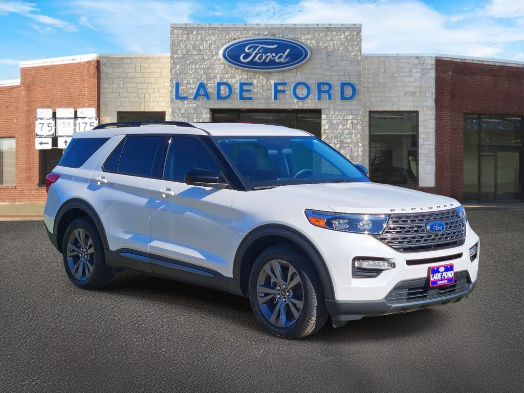 2023 Ford Explorer XLT RWD