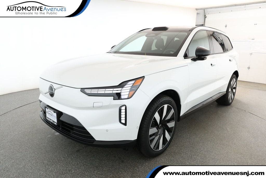 2025 Volvo EX90 Twin Plus 7-Passenger eAWD