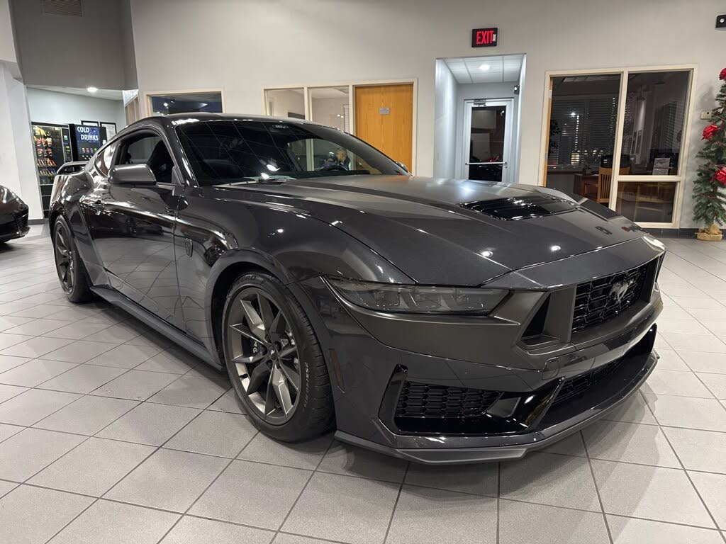 2024 Ford Mustang Dark Horse Fastback RWD