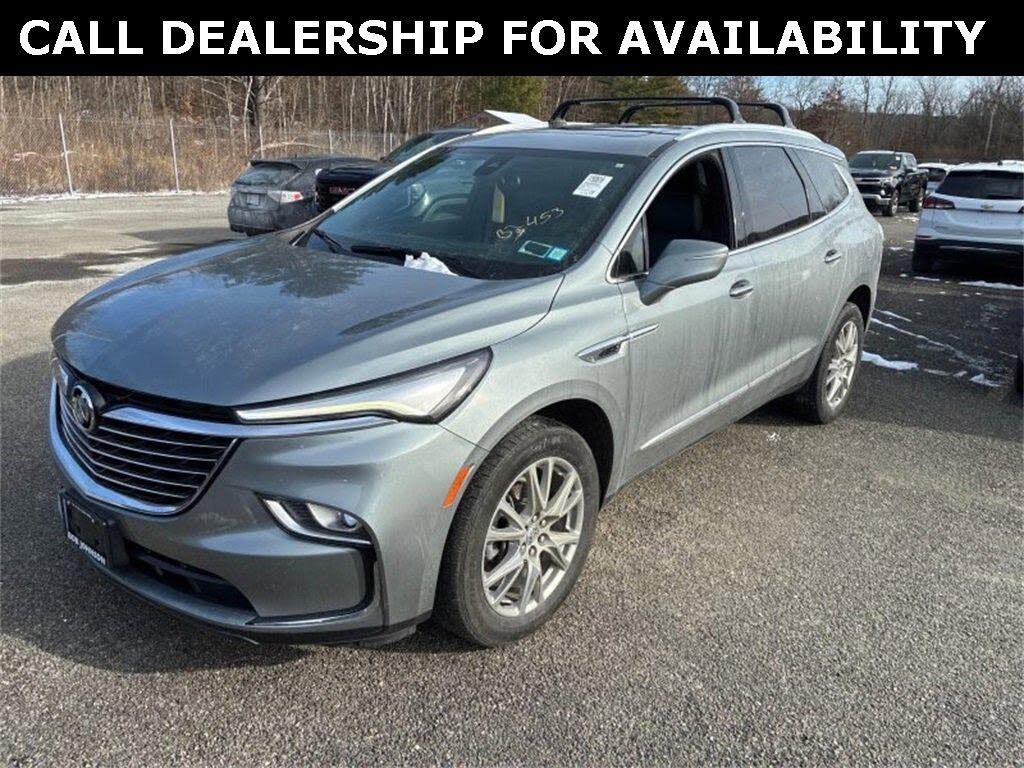 2023 Buick Enclave Essence AWD