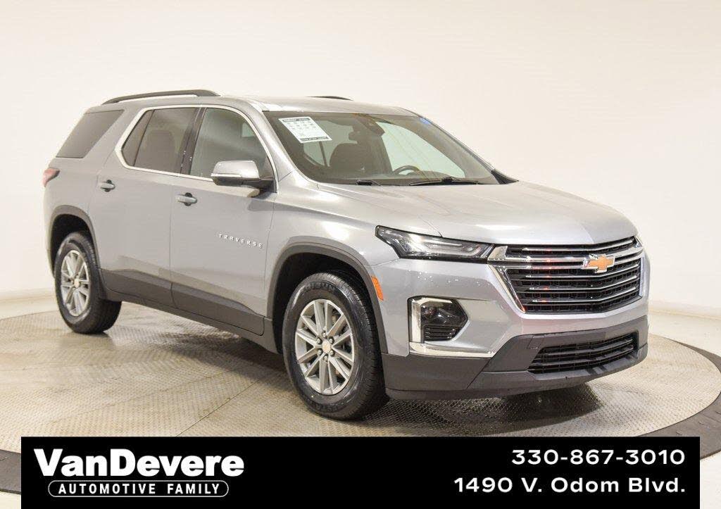 2023 Chevrolet Traverse LT Cloth FWD