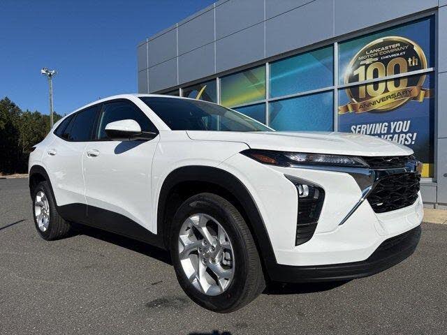 2026 Chevrolet Trax LS FWD