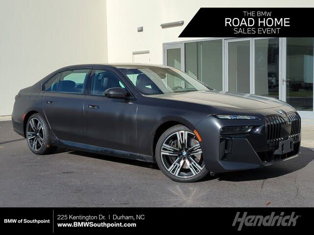 2023 BMW 7 Series 740i RWD
