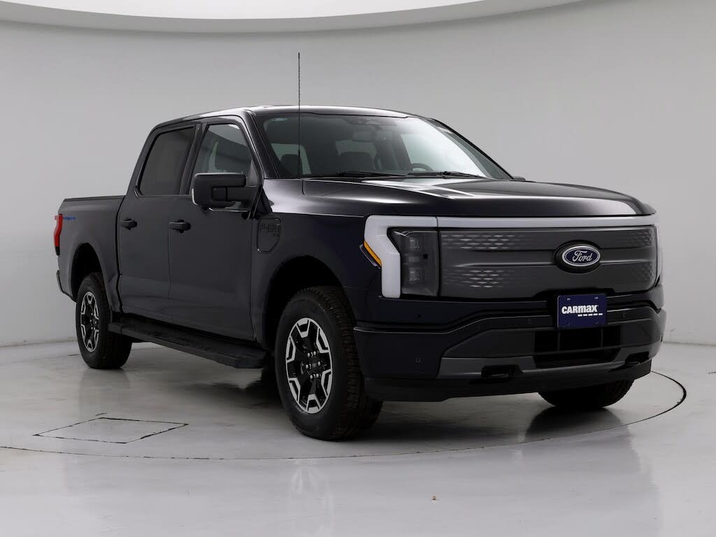 2023 Ford F-150 Lightning XLT SuperCrew AWD