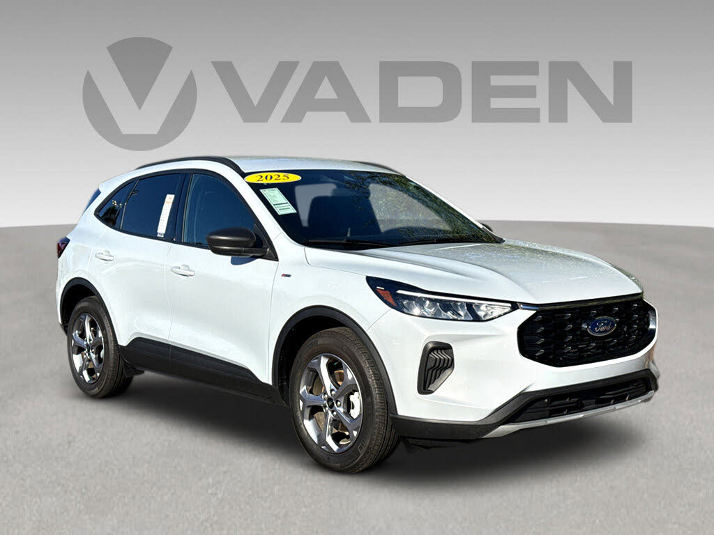 2025 Ford Escape ST-Line FWD