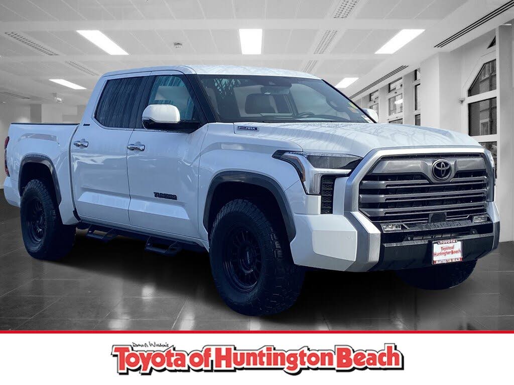 2025 Toyota Tundra Hybrid Limited HV CrewMax Cab 4WD