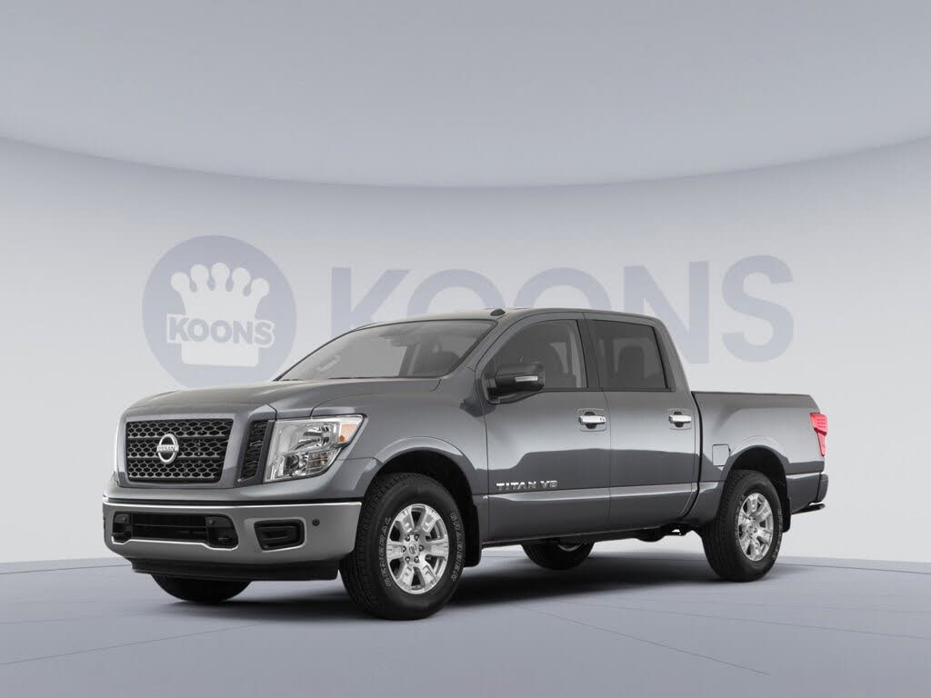 2019 Nissan Titan SV Crew Cab 4WD