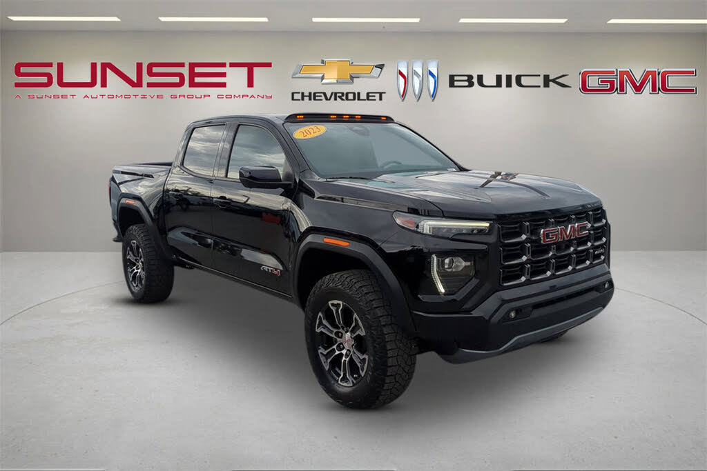 2023 GMC Canyon AT4 Crew Cab 4WD