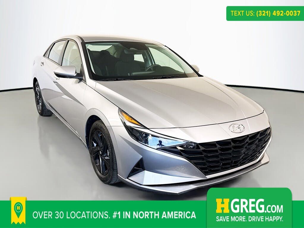 2023 Hyundai Elantra SEL FWD