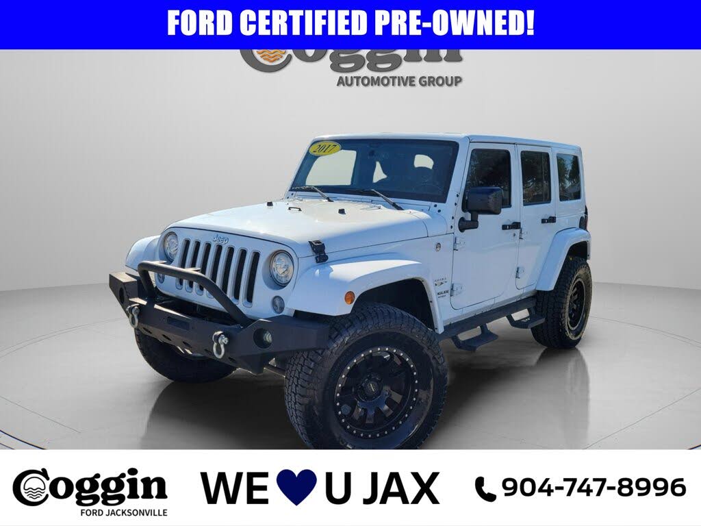 2017 Jeep Wrangler Unlimited Sahara 4WD