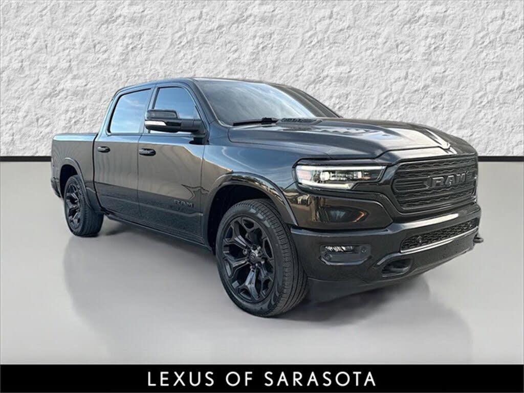 2022 RAM 1500 Limited Crew Cab 4WD