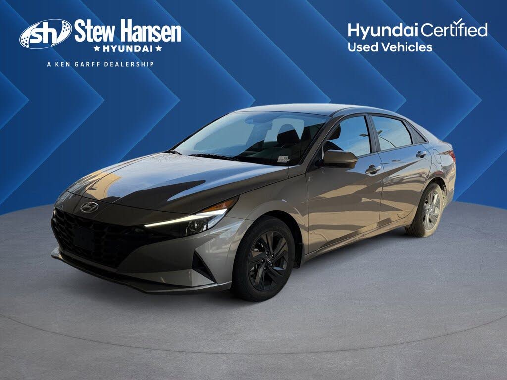 2023 Hyundai Elantra SEL FWD