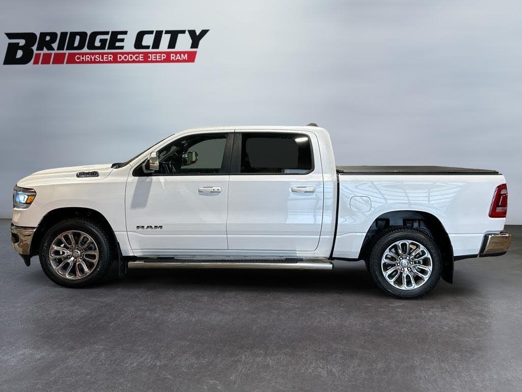 2024 RAM 1500 Laramie Crew Cab 4WD