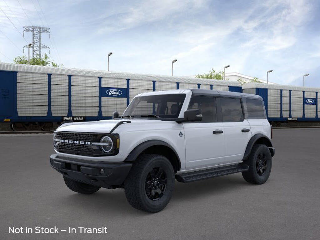 2025 Ford Bronco Outer Banks 4-Door 4WD