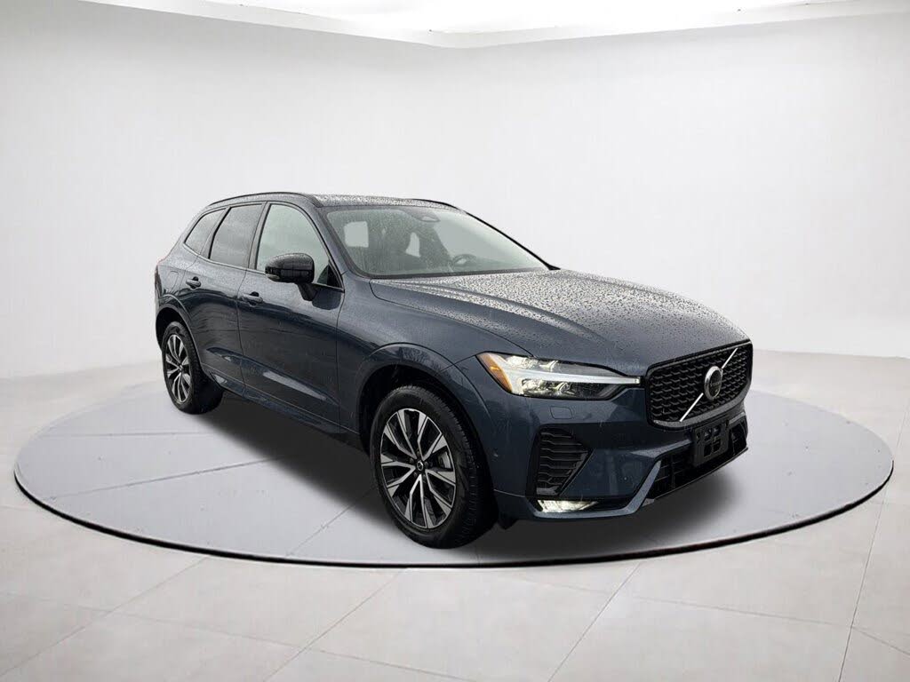 2025 Volvo XC60 B5 Plus Dark Theme AWD