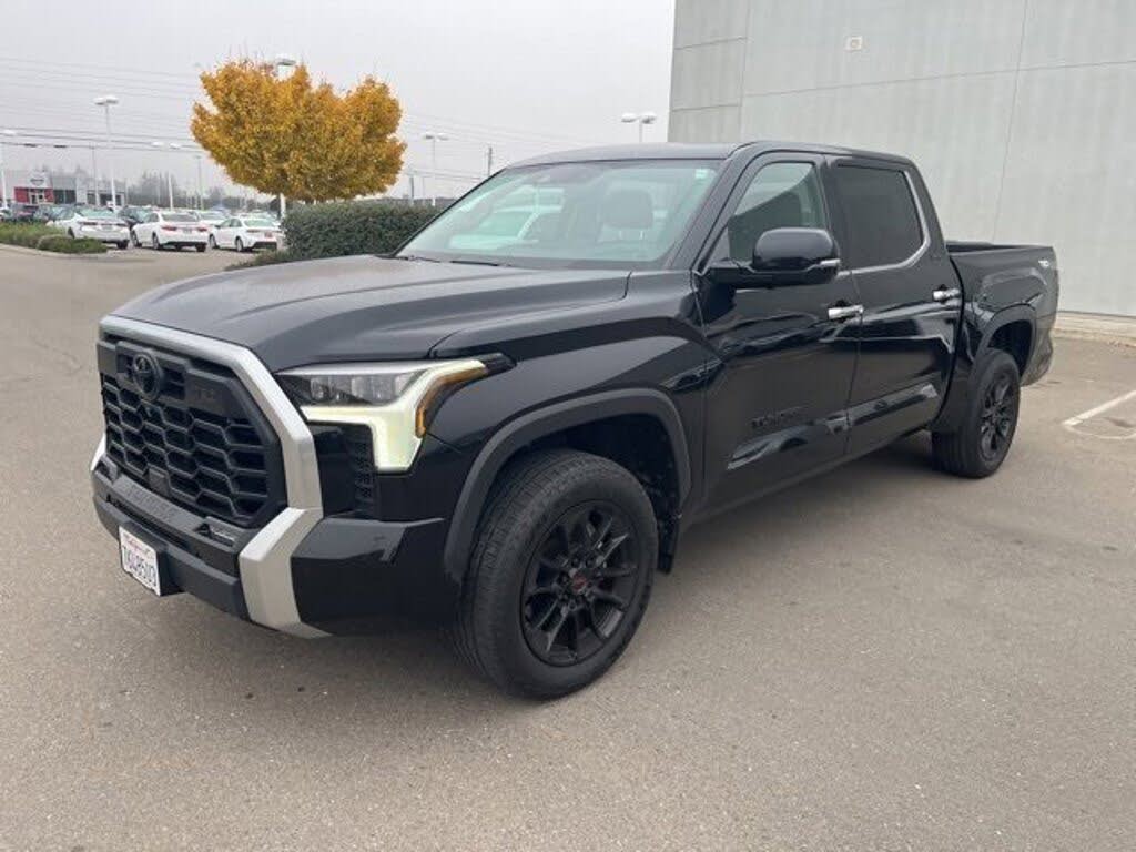2023 Toyota Tundra Limited CrewMax Cab 4WD
