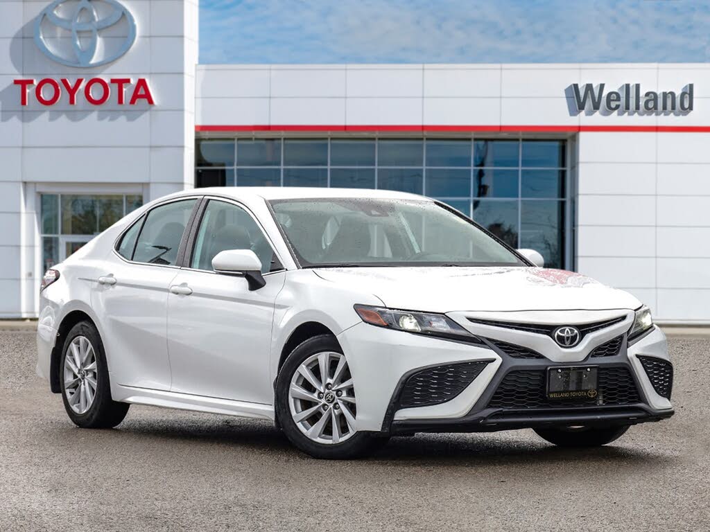 2021 Toyota Camry SE FWD