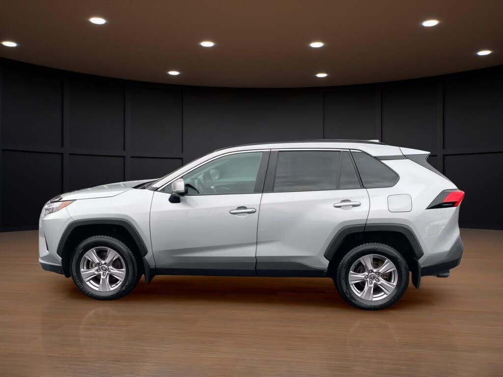 2022 Toyota RAV4 XLE AWD