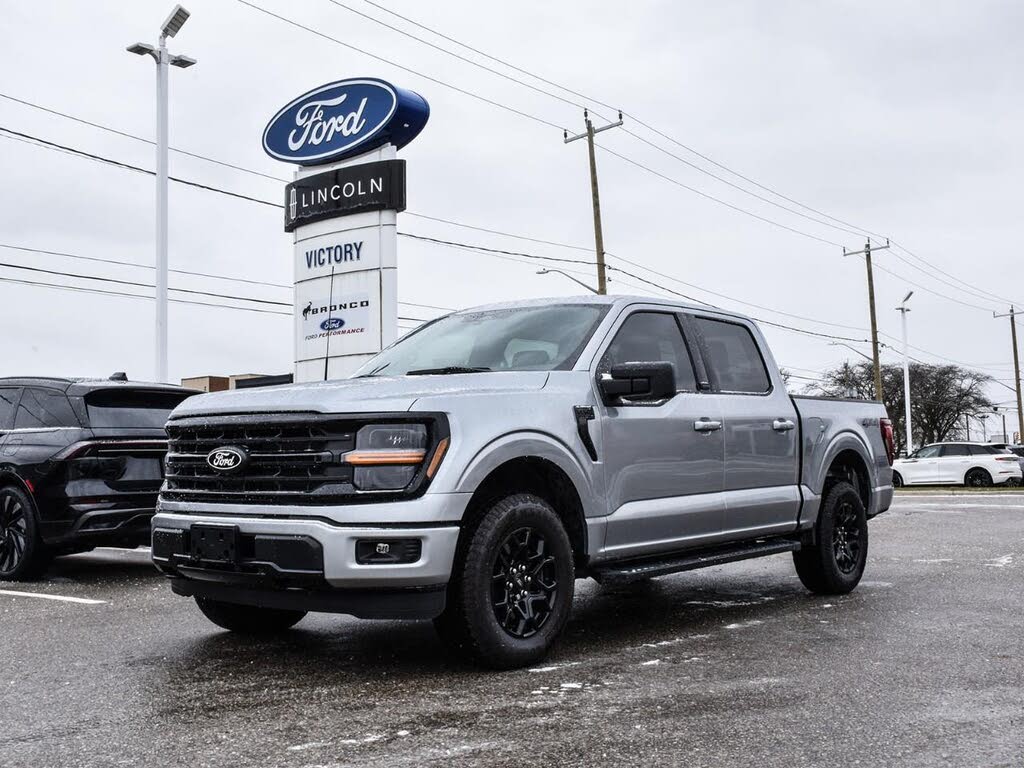 Ford F-150 XLT SuperCrew 4WD 2025