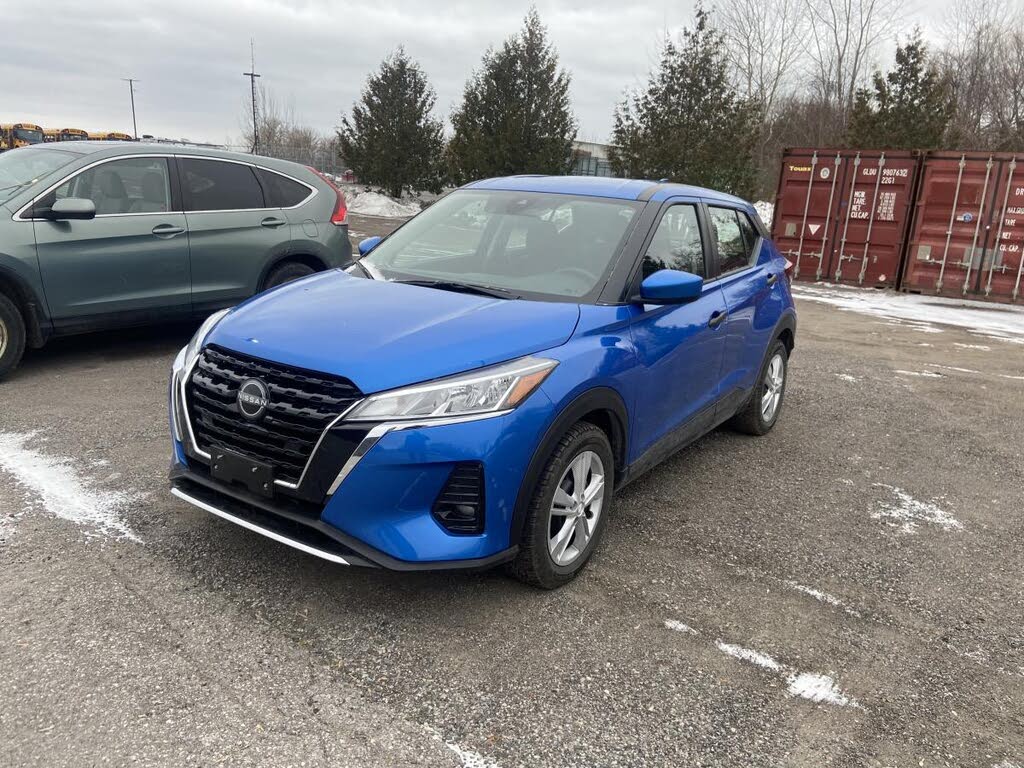 Nissan Kicks S FWD 2022