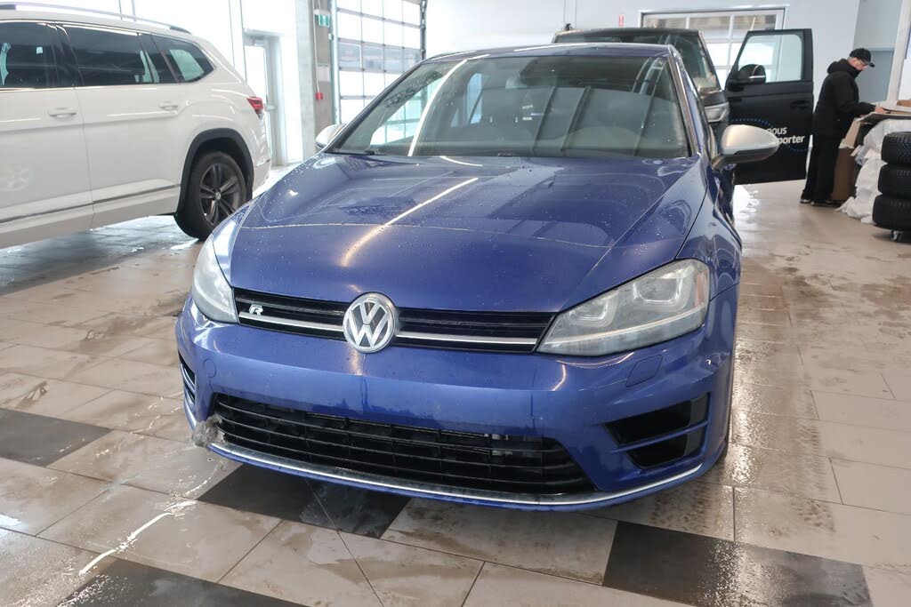 Volkswagen Golf R 4-Door AWD 2016