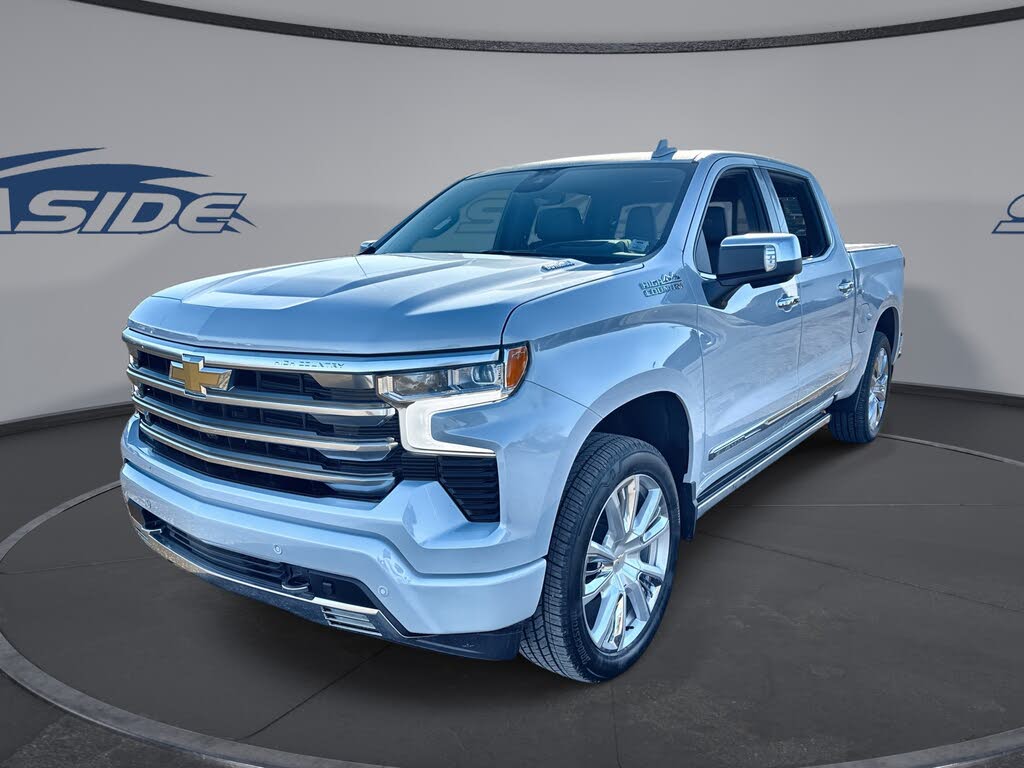2026 Chevrolet Silverado 1500 High Country Crew Cab 4WD