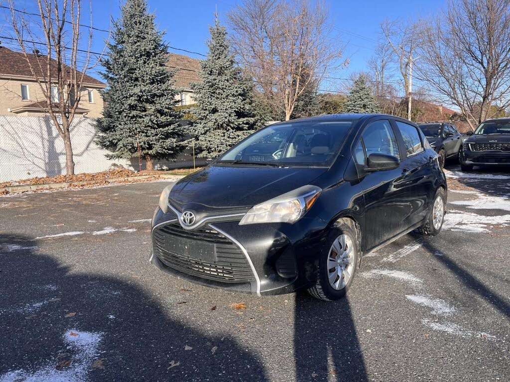 Toyota Yaris LE 2015