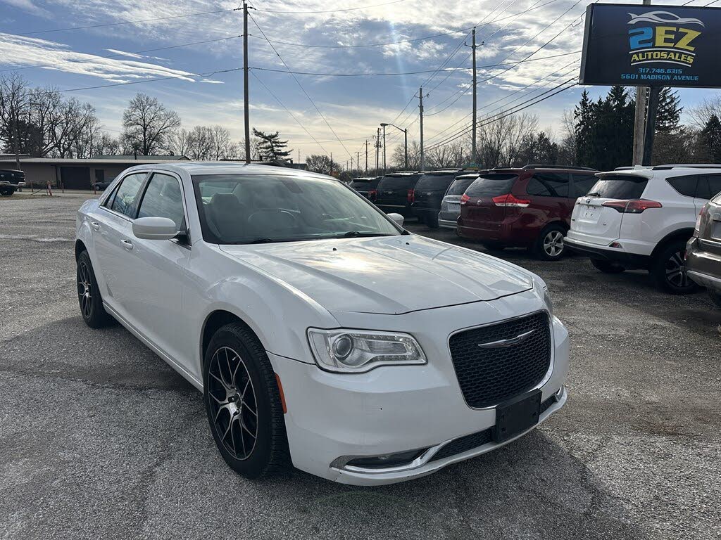 2016 Chrysler 300 Limited AWD