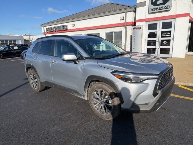 2024 Toyota Corolla Cross XLE AWD