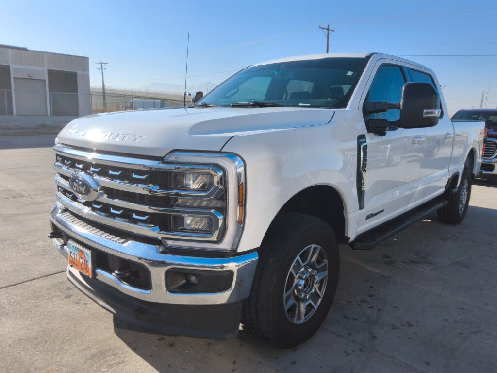 2024 Ford F-250 Super Duty Lariat Crew Cab 4WD
