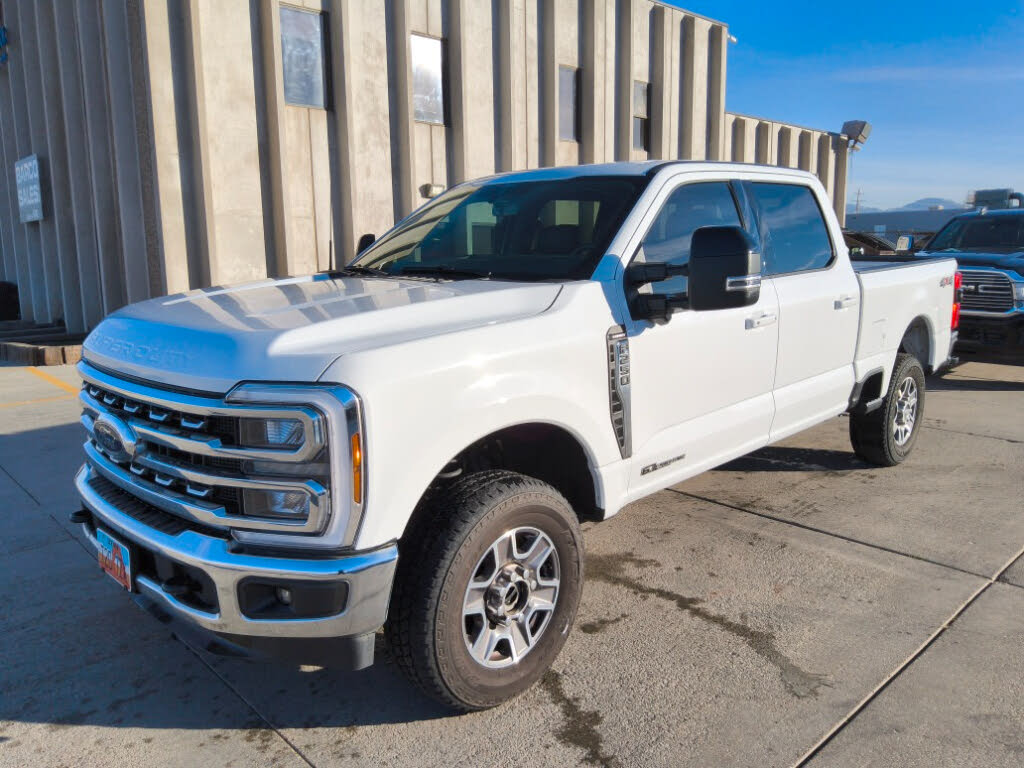 2024 Ford F-250 Super Duty Lariat Crew Cab 4WD