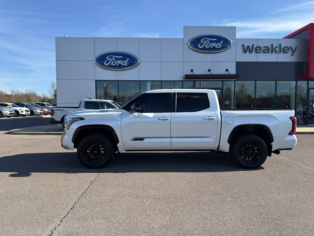 2024 Toyota Tundra Hybrid