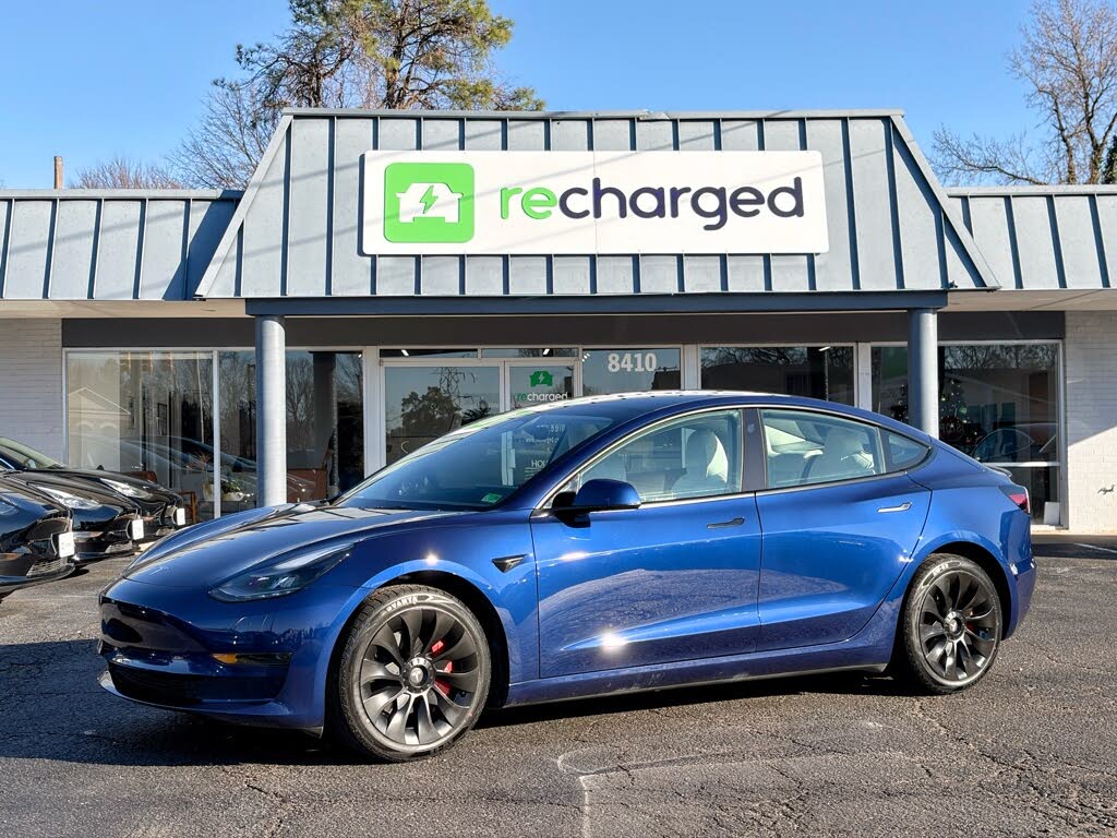 2023 Tesla Model 3 RWD
