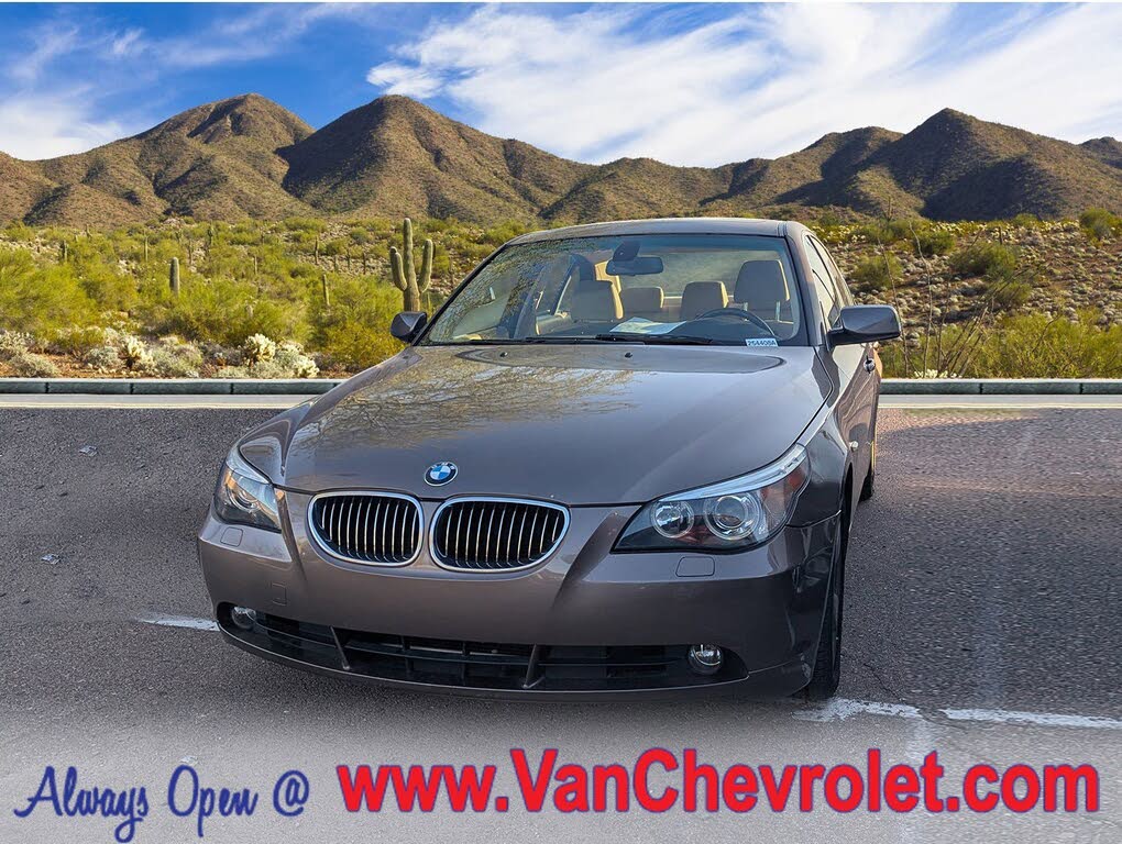 2006 BMW 5 Series 530i Sedan RWD