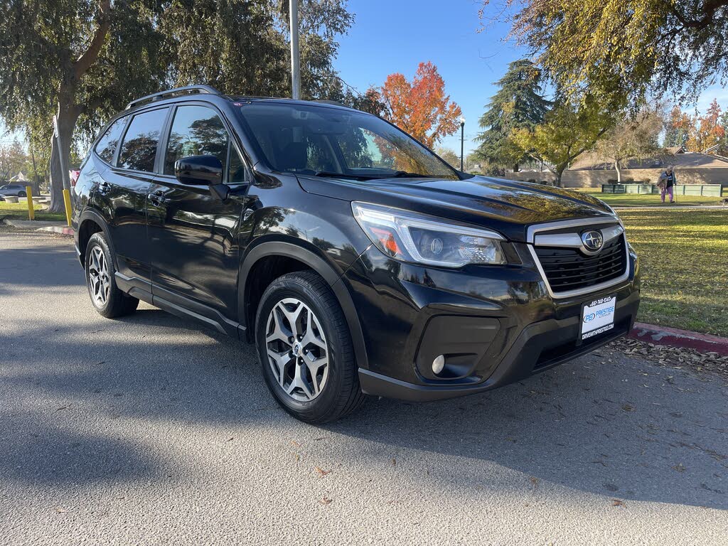 2021 Subaru Forester Premium Crossover AWD