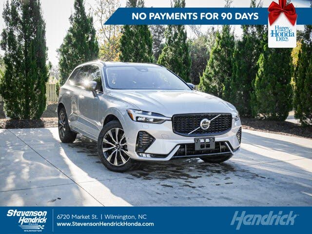 2025 Volvo XC60 B5 Plus Dark Theme AWD