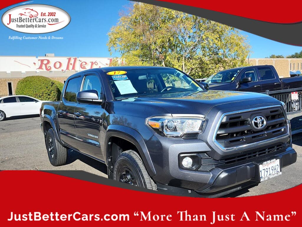 2017 Toyota Tacoma SR5 V6 Double Cab 4WD
