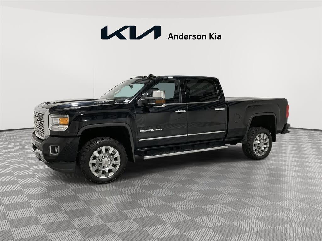 2019 GMC Sierra 2500HD Denali Crew Cab 4WD