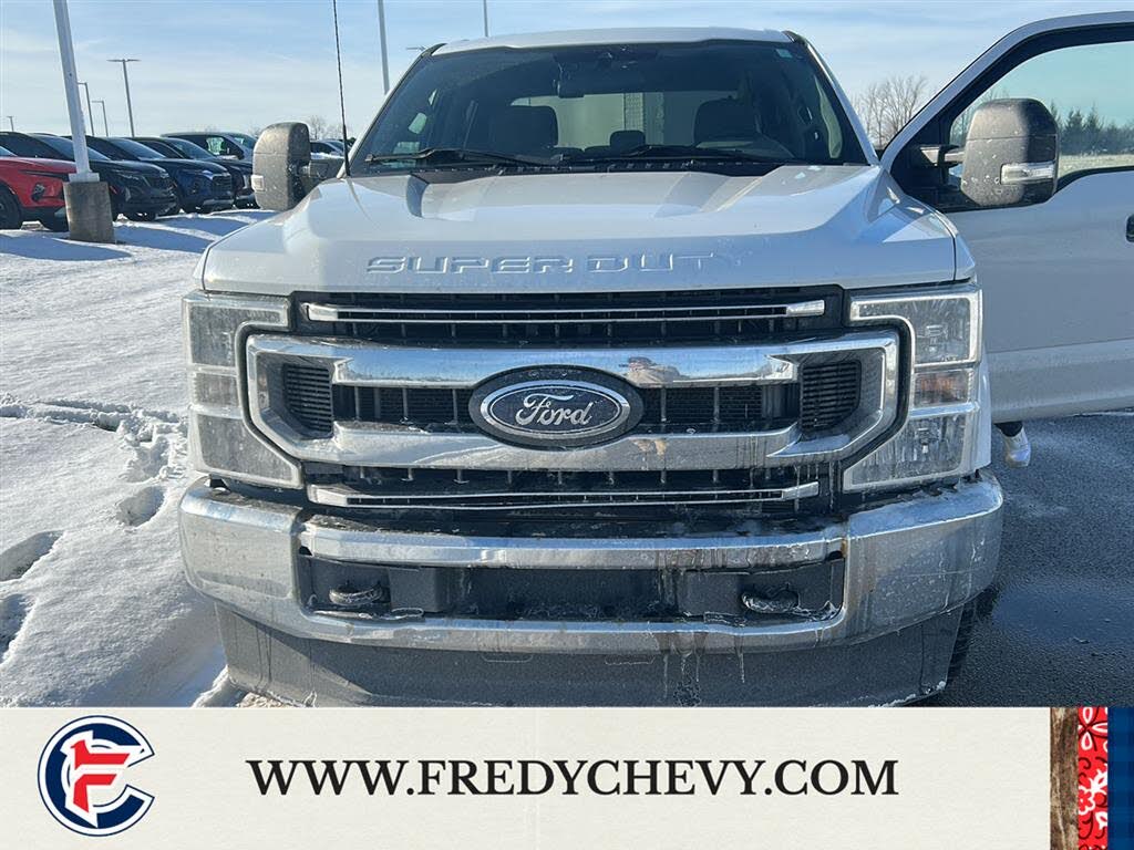 2022 Ford F-250 Super Duty XLT Crew Cab 4WD